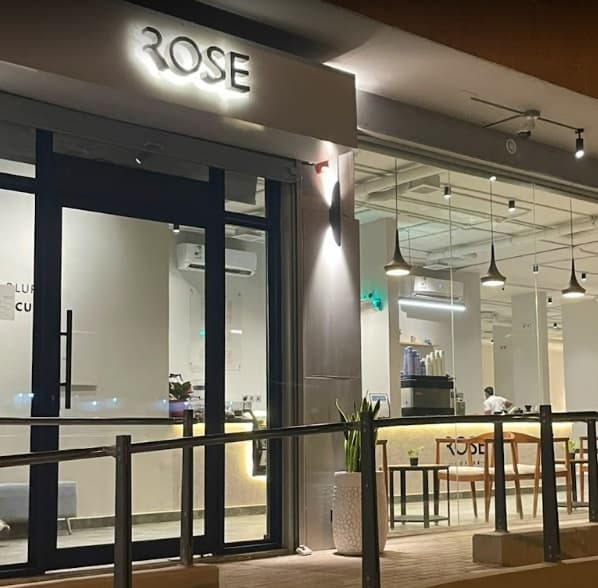 Rose Cafe روز كافية - logo